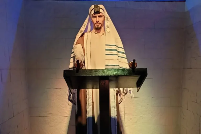 Exposición Jesucristo es Dios en Jesucristo Museo Vida y Obra de Jesucristo